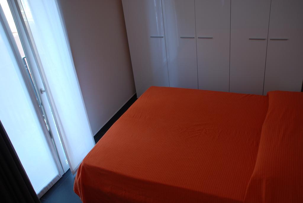Residence Villa Gori Rimini Oda fotoğraf